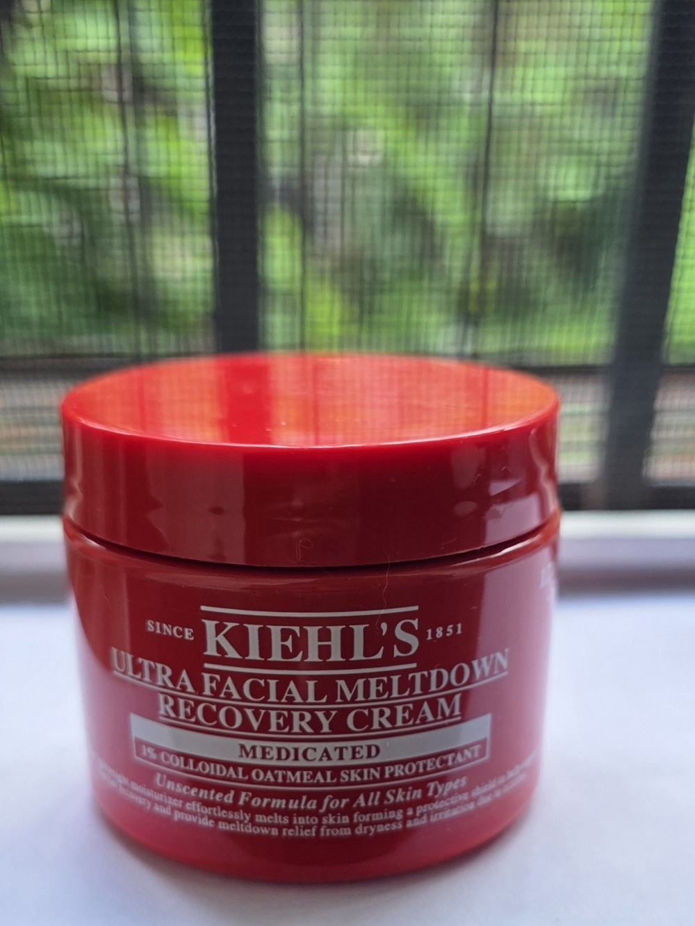 Kiehl's Ultra Facial Meltdown Recovery Cream - Red